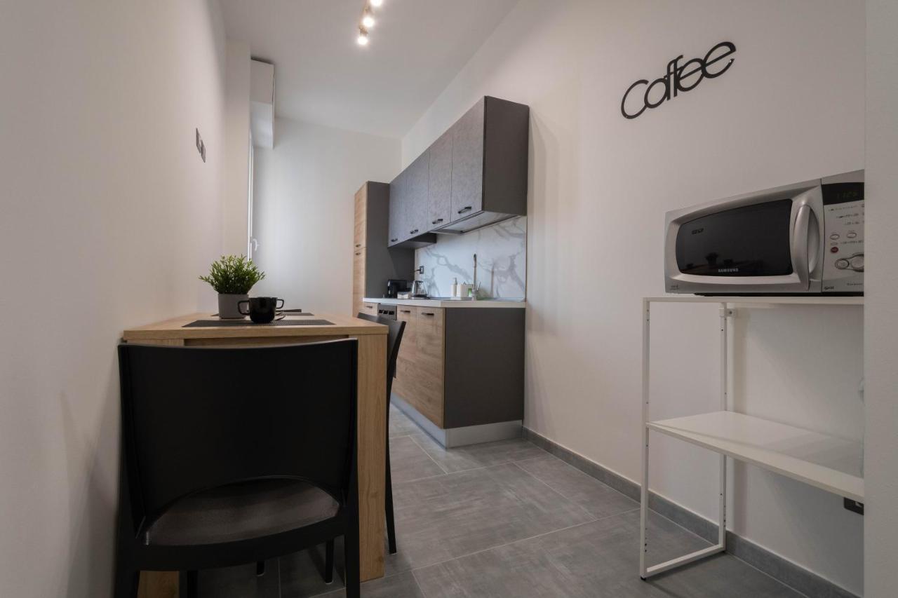 Apartment L&M, Rhomilanofiera Bollate Exterior photo